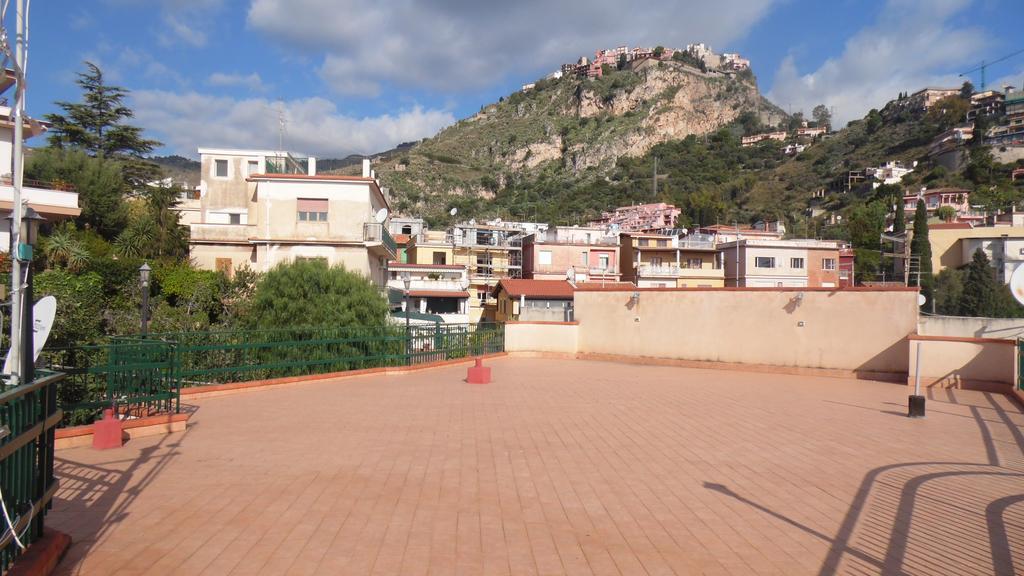 La Casa Di Marilena Apartment Taormina Exterior photo